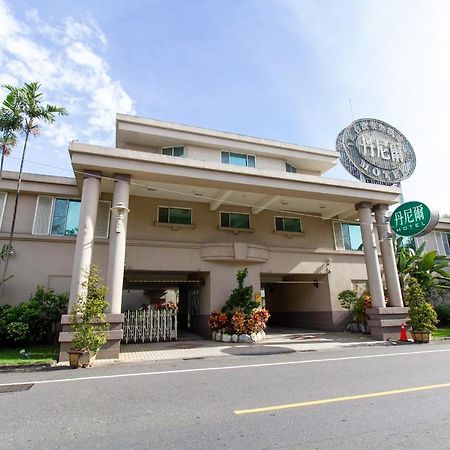 Daniel Motel Xinying Buitenkant foto