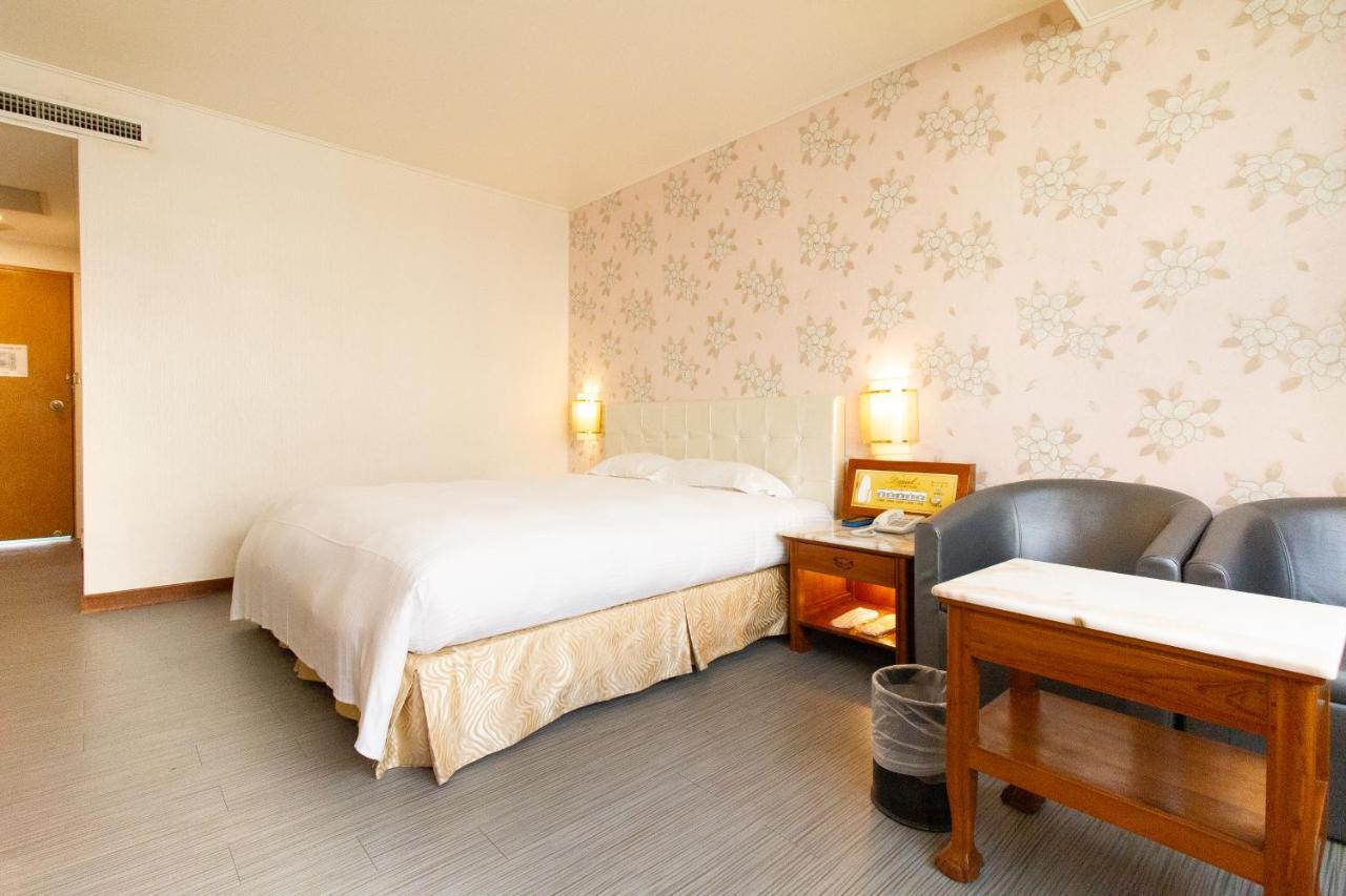 Daniel Motel Xinying Buitenkant foto